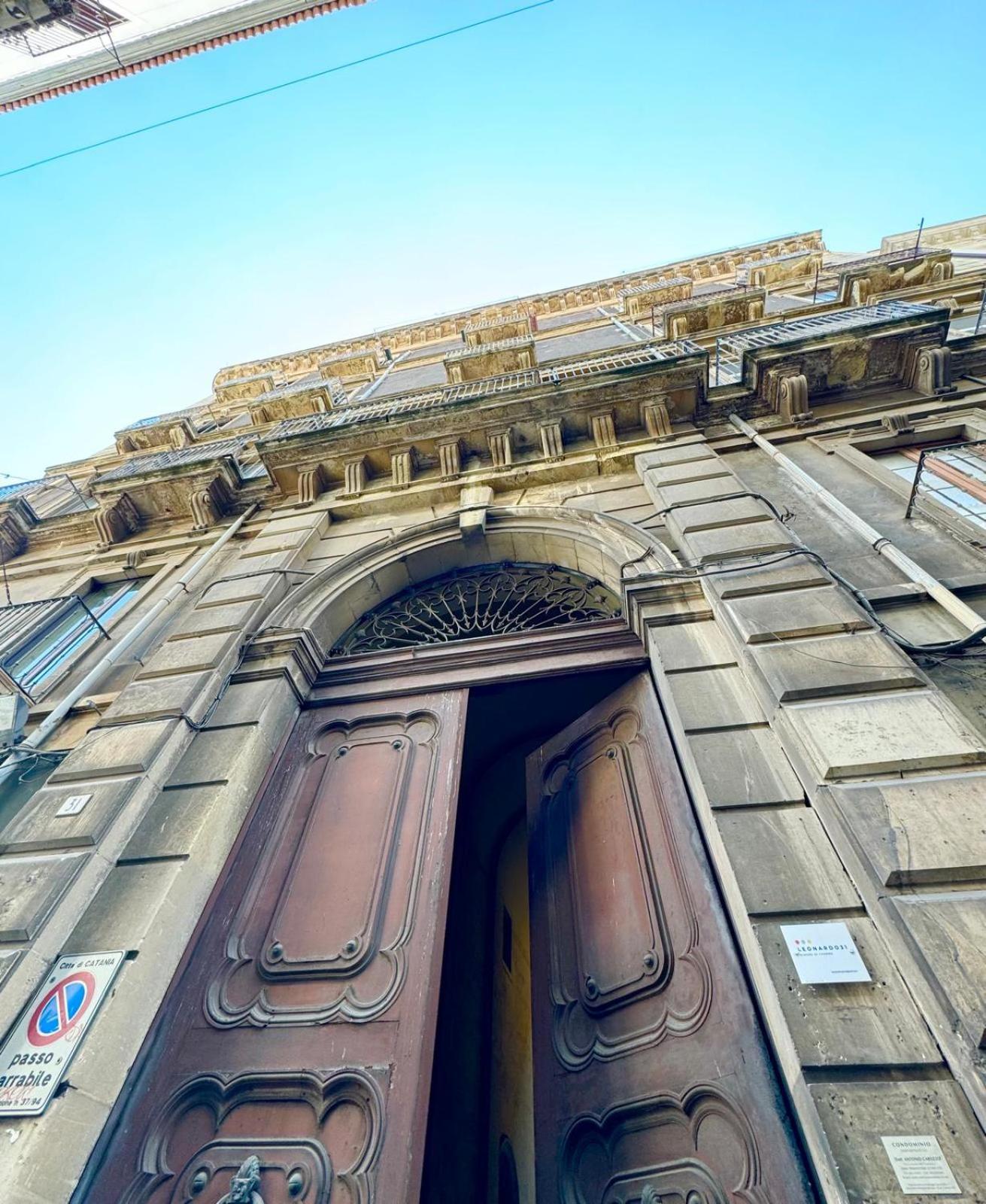 Apartmán Duomo Leonardo31 Dimora Di Charme CTA Exteriér fotografie